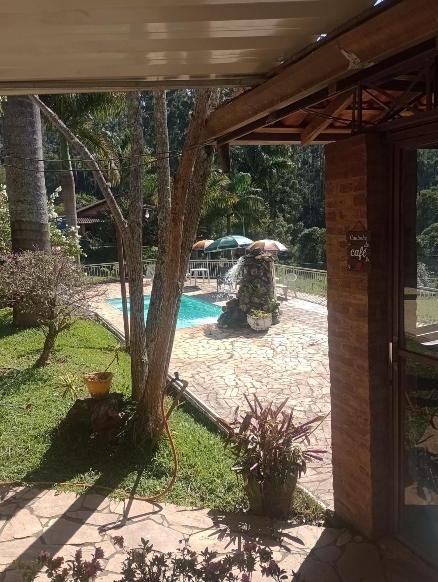 Pousada Nossa Senhora Aparecida Aiuruoca Buitenkant foto