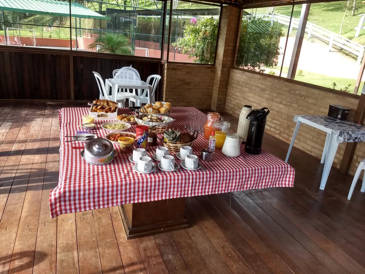 Pousada Nossa Senhora Aparecida Aiuruoca Buitenkant foto